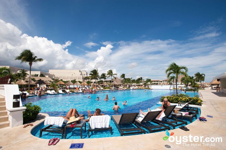 Best Family Resorts in Mexico
